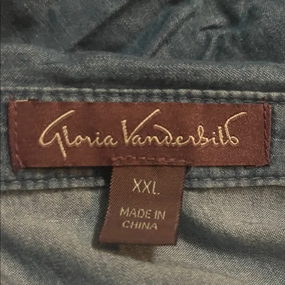 Gloria Vanderbilt Giselle Chambray button down top - Picture 8 of 9
